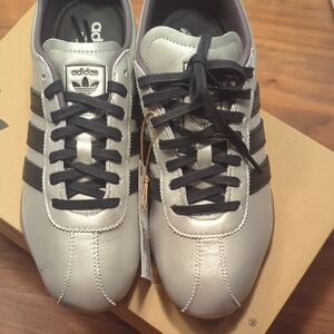 Adidas TOKYO DECON Metallic Silver and Black Sneakers